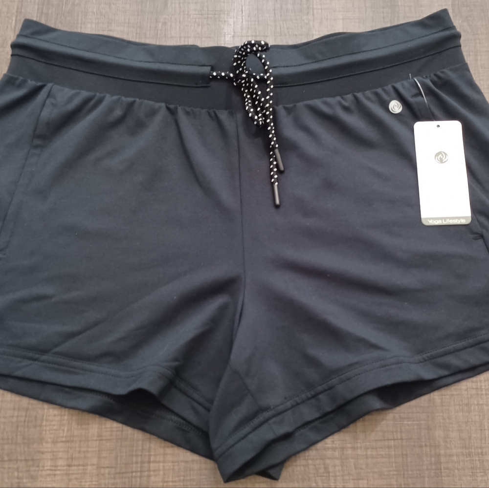 Women's Apana Yoga Shorts